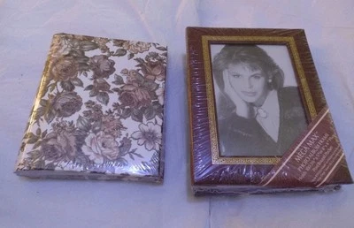 Lote De 2 Álbum De Fotos 4x6 Corona Clásica Mega Max Floral Griega Llave Sellada Nuevo De Lote Antiguo  Foto 1 de 4
