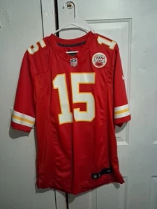 Nike Kansas City Chiefs Patrick Mahomes #15 Red Football Jersey Men Size M - Picture 1 of 13