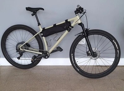 Specialized Chisel 29 Mountain Bike Size Large Very Good Condition used upgrades - Image 1 of 4