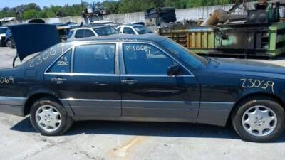 Caja Cerebro Motor ECU ECM Mercedes Benz Clase S 94 95 Foto 1 de 4