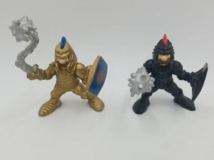 1994 Fisher Price Great Adventures Medieval Black and Gold Knight Figures 2 LOT - Picture 1 of 11