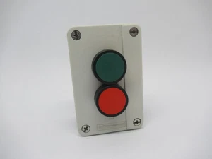 Telemecanique XAL-B211H29 Push Button Enclosure 30mm Start & Stop USED - Picture 1 of 6