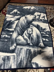Vintage Biederlack Blanket Polar Bear & Cubs Blue Acrylic Throw - Picture 1 of 3