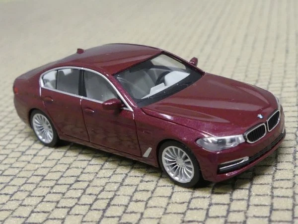 Herpa BMW 5er Limousine bordeaux met. - 430692-005 - 1 87