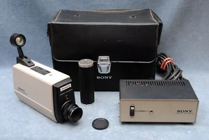 SONY AVC-1420 VIDEO CAMERA & POWER SUPPLY IN CASE WITH HANDLE - Picture 1 of 5