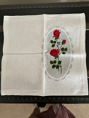 2 beaux mouchoirs fin ourlés main tissage filigranes-vintage. - Photo 1/4