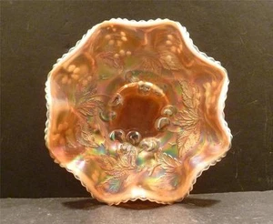 Carnival Dugan Cherry Peach Opalescent Bowl With Exterior Jeweled Heart -MINT - Picture 1 of 1