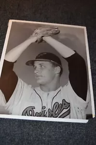 Steve Barber Signed Vintage Don Wingfield 8x10 photo Baltimore Orioles - Picture 1 of 2