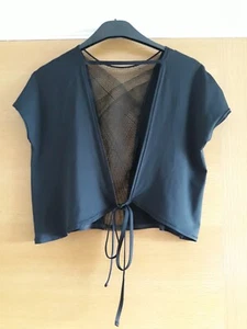 Under Armour Ladies Gym/Yoga Top - Black - Small NEW - Picture 1 of 3