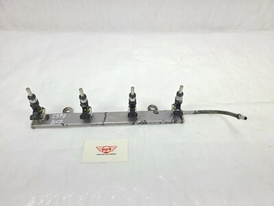 2020-2021 Mitsubishi RVR Fuel Rail Injector W/ Rail 1465A412 OEM - Изображение 1 из 3