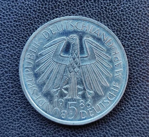 5 DM Gedenkmünze von 1986 - 600 Jahre Universität Heidelberg - Bild 1 von 2