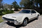 1966 Oldsmobile Toronado 435 v-8 loaded A/C Power Steering, Windows, Locks