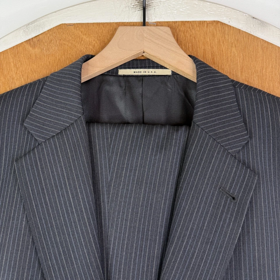 Terno Burberry masculino 46L listra cinza 2 botões 100% lã calça de lona 40x29 - Imagem 1 de 4