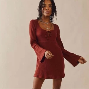 Free People Brynne Mini Garnet Keyhole Dress, Red, Medium, RRP $78 - Picture 1 of 3