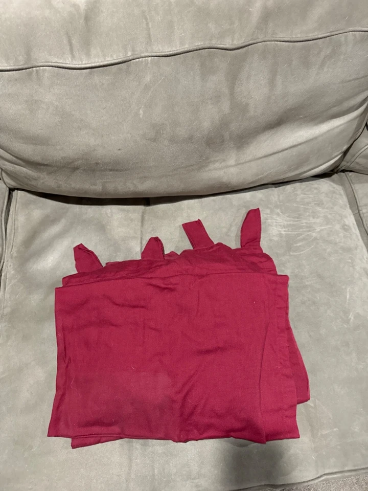 Cortinas lisas granate rojo Foto 1 de 1