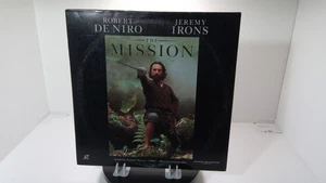 The Mission – Robert De Niro & Jeremy Irons – Laserdisc – Oscar-Winning - Picture 1 of 12