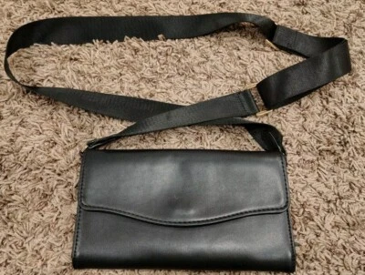 A New Day Classic Small Black Purse  Crossbody Faux Leather wallet Fanny Pack - Image 1 of 3