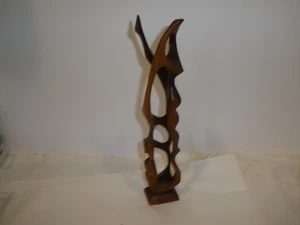 handgeschnitzte Abstraktion polierte Holzskulptur - Bild 1 von 8