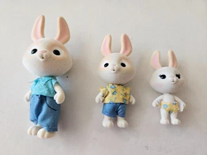 BEFLOCKTER KLEIDETER BAUMWOLLSCHWANZ HASE KANINCHENFAMILIE 3 STÜCK - Bild 1 von 8