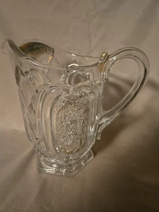 Antiker Pinwheel Sternschliff Glaskrug mit Goldrand - Bild 1 von 4