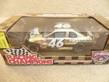 1998 Racing Champions 1:24 Gold NASCAR Wally Dallenbach First Union Chevy #46 b