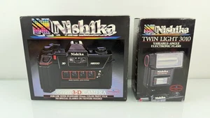 Cámara 3D Nishika N8000 35 mm con flash 3010 de doble luz - Imagen 1 de 3