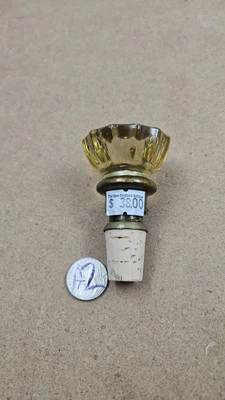 De Colección Ámbar Amarillo Victoriano Vidrio Puerta Perilla Latón Corcho Botella Tapón Convertido Foto 1 de 3