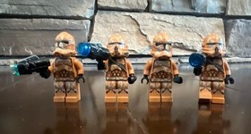 LEGO Star  Wars Clone Geonosis Airborne And Camouflage Trooper Lot Of 4
