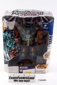 Megatron Sealed MISB MOSC Leader Cybertron Transformers - Picture 1 of 3