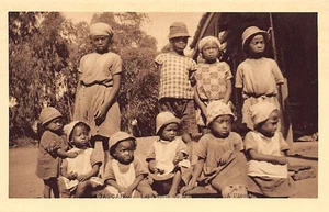 Madagascar - Léproserie de Marana - Enfants à l'isoloir - Ed. Société des Missio - Picture 1 of 2