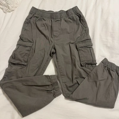 Мужские штаны для бега без границ карго — оливково-зеленые маленькие (28–30) - Изображение 1 из 4