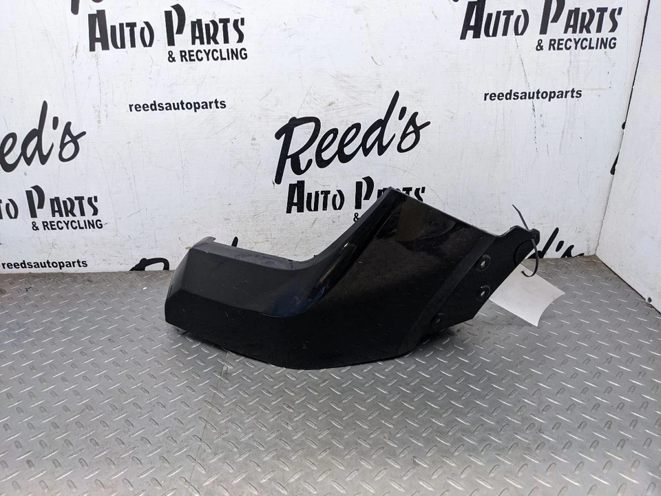 OEM 2020-2023 GMC SIERRA 2500 3500HD Front Driver LH Bumper Outer Filler 1176646 - Image 1 of 4