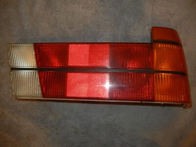 Правый задний фонарь в сборе 88 Alfa Milano 161144201202 - Изображение 1 из 4