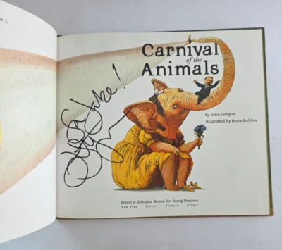 John Lithgow SIGNED AUTOGRAPHED Carnival Of The Animals Hardcover Book w/CD 2004 Foto 1 de 4