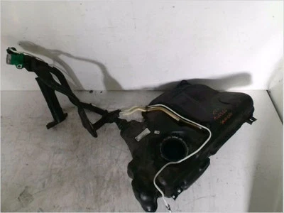 Reservoir carburant occasion SKODA FABIA III Phase 1 - 1.0 TSI 110ch - - Imagen 1 de 3