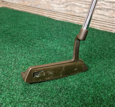 Founders Club MPF Series V Putter 35" Long Founders Formula Steel Right Handed - Image 1 of 4