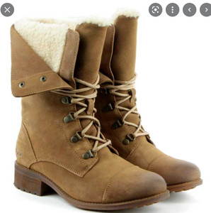 Las mejores ofertas en Botas de Combate Marrón UGG Australia para Mujeres |  eBay