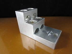 T&B Mechanical Step Panel Lug Electro-Tin Plated 600 MCM-2 AL9CU - RB781200 - Picture 1 of 2
