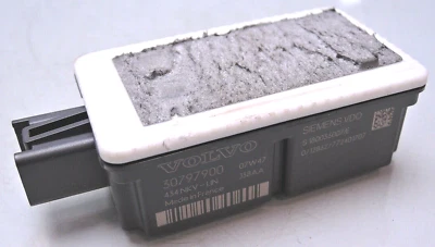 VOLVO V70 III / CENTRALINA CHIUSURA CENTRALIZZATA / 30797900 (NL16) - Immagine 1 di 2