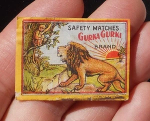 Anni '30? Partite di sicurezza leone e scimmia marchio Gurka Gurki India etichetta scatola fiammiferi - Foto 1 di 2