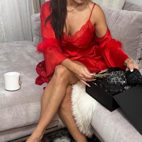 Luxury Satin Pajama Set &ndash; Perfect Ready Gift Women&rsquo;s Sleepwear with Box & Card