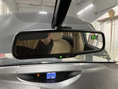 Used Front Center Interior Rear View Mirror fits: 2015 Toyota Venza automatic di Foto 1 de 4