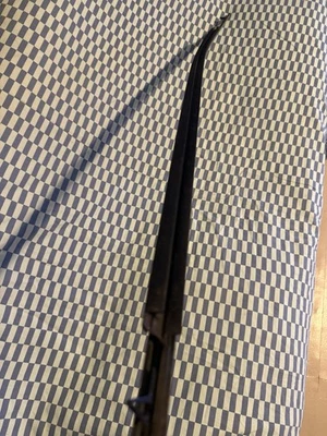 Moldura de cinturón de puerta delantera izquierda genuino OEM Toyota 75720-06210 2018-2025 Camry Foto 1 de 3