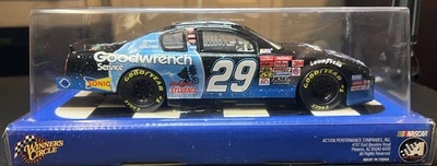 Kevin Harvick 1:24 Diecast Replica #29 Goodwrench Service E.T. Extra Terrestrial - Image 1 of 4