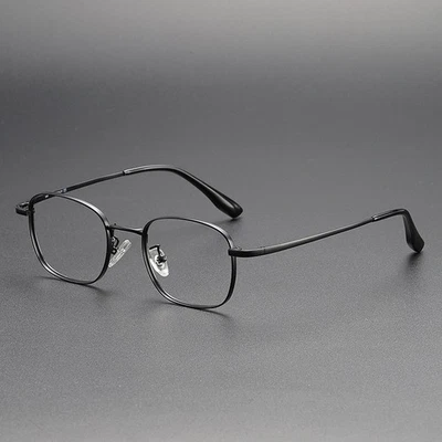 Nuevas gafas de lectura de titanio para negocios borde cuadrado ultraligeras hombres mujeres lectores Foto 1 de 4