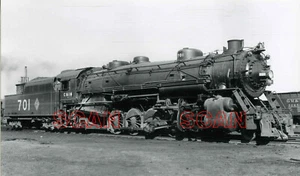 OFF862 RP anni 40/80 CHICAGO & ILLINOIS MIDLAND LOCOMOTIVA FERROVIARIA #701 - Foto 1 di 1