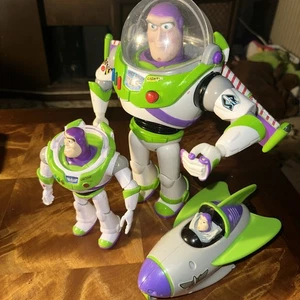 Buzz Lightyear Toy Story Thinkway Toys Disney Pixar Collection - Picture 1 of 7