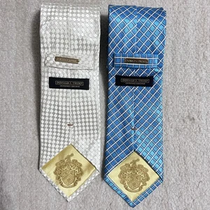 Donald J Trump Ties Signature Gold Bar Collection Silk White Blue Geometric - Picture 1 of 9