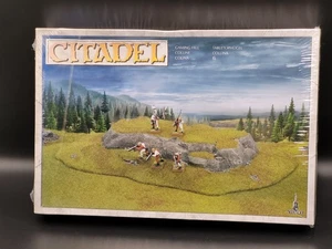 Citadel Gaming Hill Terrain Sealed Unpainted 2007 NOS Warhammer Hobby - Picture 1 of 8