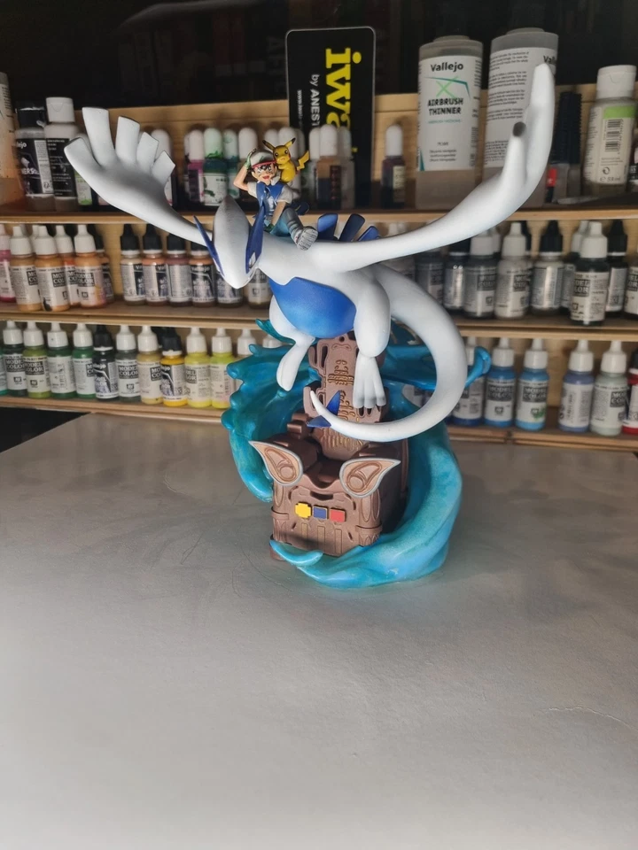 Lugia Ash E Pikachu Pokemon Resin Statue 1.6 Fan Art - Immagine 1 di 4